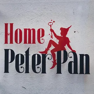 Peterpan, Direttamente Sulla Piazza Casal Fiumanese